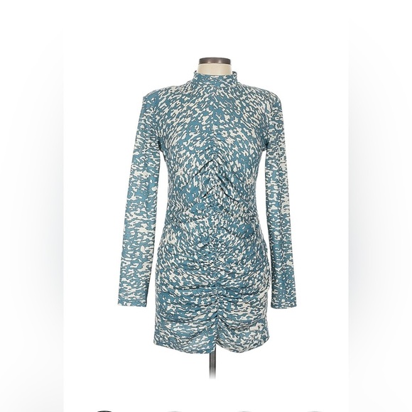 H&M Dresses & Skirts - Blue and White Patterned Women's Dress